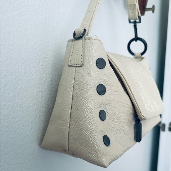 🆕✨ HAMMITT VIP Baguette Alabaster Glaze Patent Leather Shoulder Crossbody Bag - Picture 6 of 11